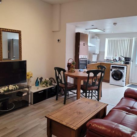 Nice Single Bedroom Near Qmc Nottingham Dış mekan fotoğraf